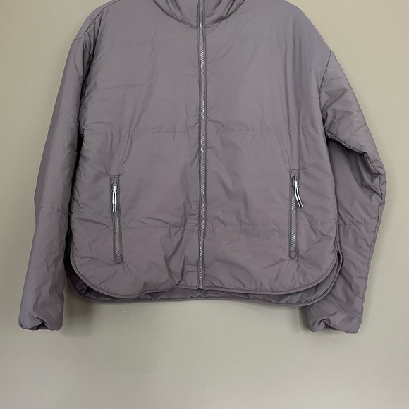 {Vuori} Canyon Insulated Jacket in Purple Hue - Womens Medium - Picture 3 of 14